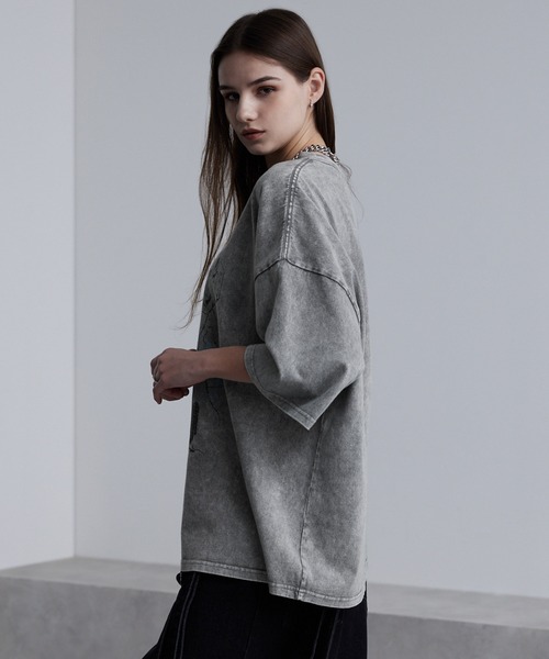 cussil（クシル）の「【cussil/クシル】硫化スノー加工ヴィンテージグラフィックプリント半袖Tシャツ（Tシャツ/カットソー・メンズ・ブラック系1/グレー系1/ブラック系2・S/M/L）」の8枚目の写真