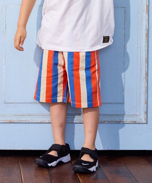 MARKEY'S(マーキーズ)の「総柄プリントショートパンツ(その他パンツ・キッズ・オフホワイト/マルチ/グリーン/チャコール・80/90/95/100/110/120/130/140/150)」の4枚目の写真