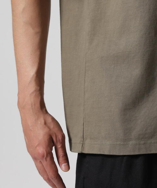 AVIREX(アヴィレックス)の「MIL. STENCIL OFFICIAL LOGO T-SHIRT / ステンシル オフィシャルロゴ 半袖Tシャツ / AVIREX / アヴィレックス(Tシャツ/カットソー・メンズ・ブラック/ナチュラル/オリーブ系・M/L/2XL/XL)」の16枚目の写真