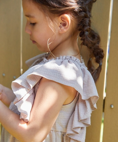 riziere（リジェール）の「ショルダーフリルシャーリングオールインワン（つなぎ/オールインワン・キッズ・ブラウン/ベージュ・90/100/110/120/130/140/150）」の9枚目の写真