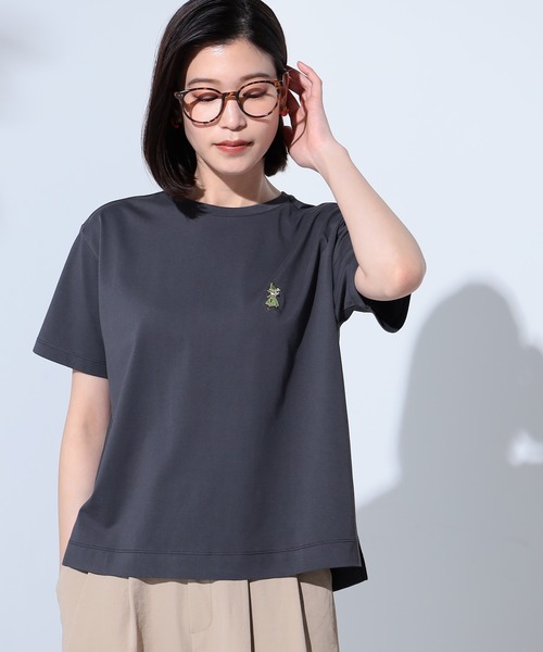GALLORIA(ギャローリア)の「ムーミン ワンポイント刺繍Tシャツ(Tシャツ/カットソー・レディース・ホワイト系その他/ネイビー/オフホワイト/チャコールグレー・S/M/L/LL)」の3枚目の写真