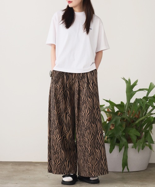 THOUSAND MILE(サウザンドマイル)の「THOUSAND MILE/サウザンドマイル SHORT SLEEVE TEE & WIDE PANTS SET セットアイテム(セットアップ・レディース・ブラック/ゼブラ/チャコール・FREE)」の17枚目の写真