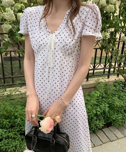 FAVORITO(ファヴォリート)の「ドット柄ワンピース(ワンピース・レディース・ネイビー/レッド/ホワイト・F)」の19枚目の写真