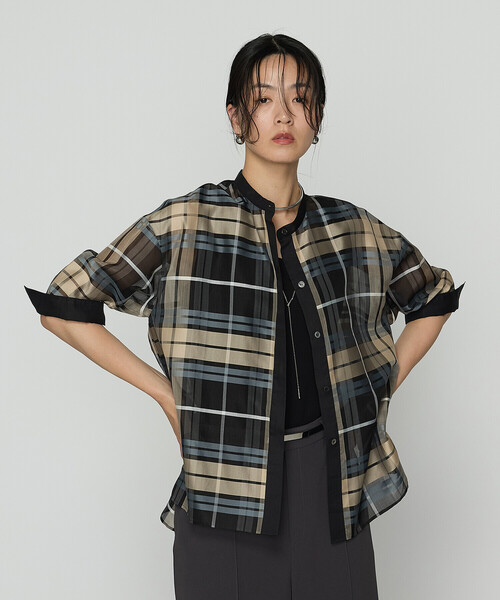 K.T KIYOKO TAKASE（キヨコタカセ）の「シルクドビーチェックビックシルエット シャツ羽織（シャツ/ブラウス・レディース・ブルー系その他/ブラウン系その他・9号/7号）」の9枚目の写真