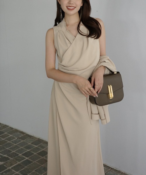 anuans（アニュアンス）の「ライトダブルサテンカシュクールワンピース（ワンピース・レディース・ブラック/ベージュ/バーガンディー・M/S）」の13枚目の写真