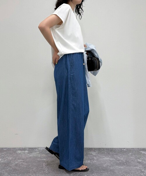 fredy emue（フレディエミュ）の「ライトオンスデニムイージーパンツ（デニムパンツ・レディース・ブルー/ネイビー・38/36）」の6枚目の写真