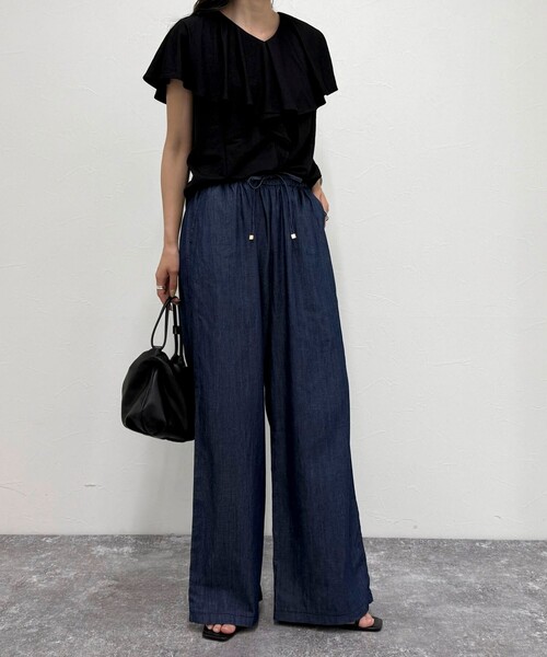 fredy emue（フレディエミュ）の「ライトオンスデニムイージーパンツ（デニムパンツ・レディース・ブルー/ネイビー・38/36）」の19枚目の写真