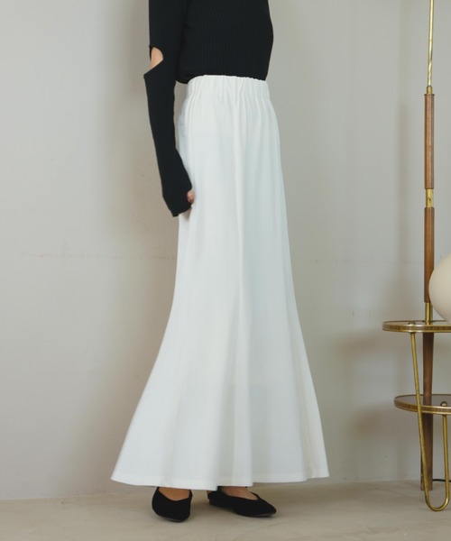 hinari（ヒナリ）の「ベロアマーメードスカート（スカート・レディース・ブラック/アイボリー・FREE/X-SMALL/SMALL）」の9枚目の写真