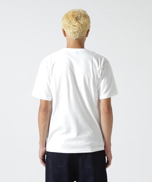 ROYAL FLASH(ロイヤルフラッシュ)の「Guernika×JUGGLER/ゲルニカ×ジャグラー/JUGGLER LIVE PAINT T-shirt(Tシャツ/カットソー・メンズ・ホワイト・XL/L/M)」の4枚目の写真