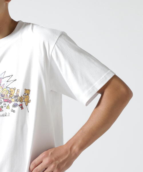 ROYAL FLASH(ロイヤルフラッシュ)の「Guernika×JUGGLER/ゲルニカ×ジャグラー/JUGGLER LIVE PAINT T-shirt(Tシャツ/カットソー・メンズ・ホワイト・XL/L/M)」の7枚目の写真