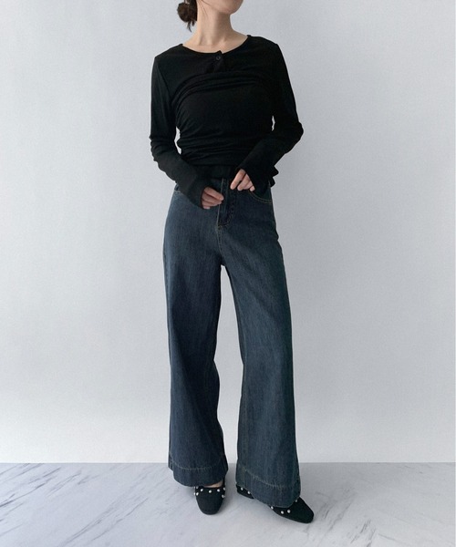 on:nue（オンニュ）の「【on:nue】[3色展開/3サイズ展開] ワイドストレートデニムパンツ（デニムパンツ・レディース・ホワイト/ネイビー/ブルー・MEDIUM/SMALL/LARGE）」の20枚目の写真