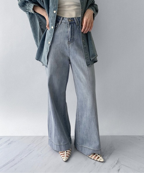 on:nue（オンニュ）の「【on:nue】[3色展開/3サイズ展開] ワイドストレートデニムパンツ（デニムパンツ・レディース・ホワイト/ネイビー/ブルー・MEDIUM/SMALL/LARGE）」の12枚目の写真