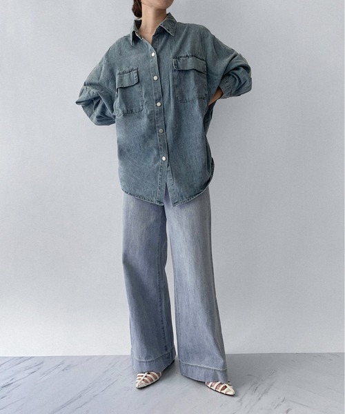 on:nue（オンニュ）の「【on:nue】[3色展開/3サイズ展開] ワイドストレートデニムパンツ（デニムパンツ・レディース・ホワイト/ネイビー/ブルー・MEDIUM/SMALL/LARGE）」の14枚目の写真