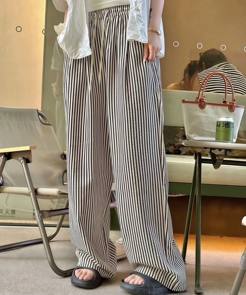 GORGE（ゴージ）の「《ゆる映え柄パンツ》ストライプ＆チェック／楽ちん美ラインワイド（その他パンツ・レディース・ブラウン/ブラック/ブルー/チェック・F）」の9枚目の写真