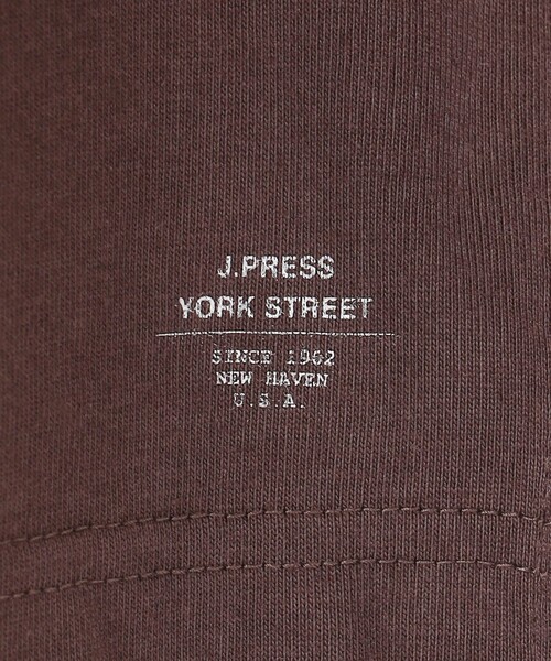 J.PRESS YORK STREET（ジェイプレスヨークストリート）の「【UNISEX】サイドスリット Tシャツ（Tシャツ/カットソー・メンズ・ライトグレー系/ブラック系/ホワイト系/ダークブラウン系・SMALL/MEDIUM/LARGE）」の11枚目の写真