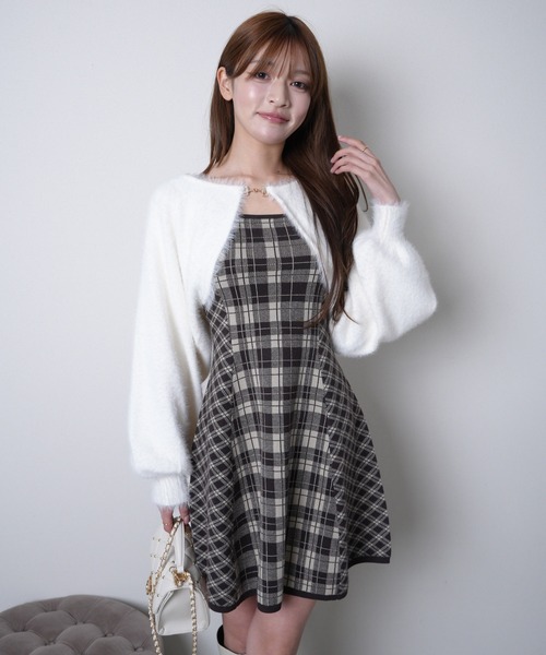 LIPSERVICE（リップサービス）の「【形が選べる】フェザーチェックアンサンブルワンピース（ワンピース・レディース・ブラック/ブラウン/ベージュ・M/S）」の17枚目の写真