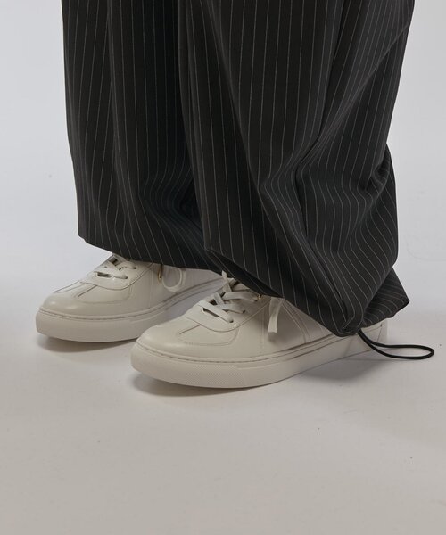 Lui's（ルイス）の「ミニマルトレーナーシューズ（スニーカー・メンズ・ホワイト/ブラック・41/42/43）」の9枚目の写真