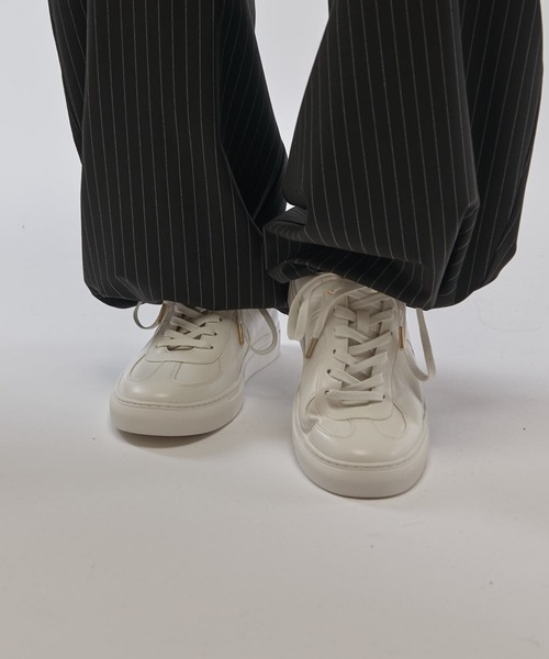 Lui's（ルイス）の「ミニマルトレーナーシューズ（スニーカー・メンズ・ホワイト/ブラック・41/42/43）」の18枚目の写真