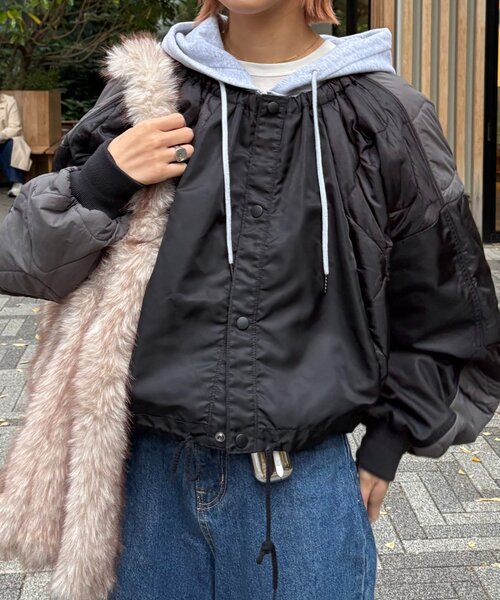 etsinta(エシンタ)の「【etsinta】リメイクキルティングコクーンジャケット(ブルゾン・レディース・ブラック/カーキ/キャメル・ONE SIZE)」の5枚目の写真