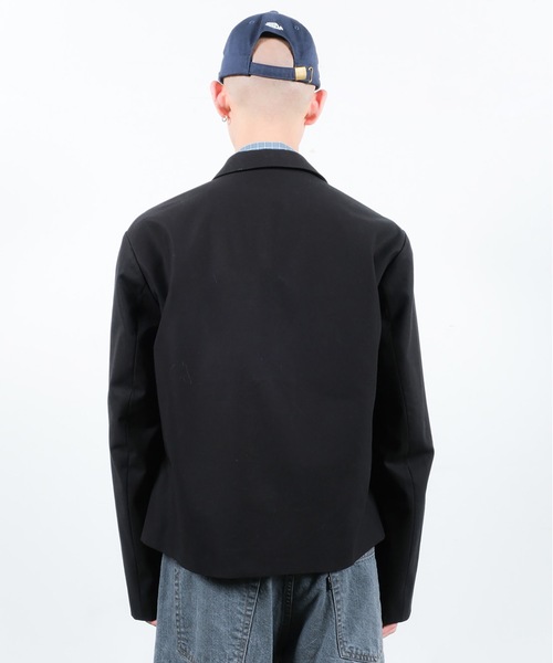 Jieda(ジエダ)の「COMPACT TAILORED JACKET(テーラードジャケット・メンズ・ブラック/グレー・1/2)」の6枚目の写真