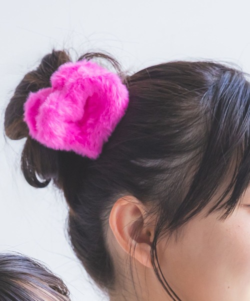 repipi armario(レピピ アルマリオ)の「ハートファーバンス(バレッタ/ヘアクリップ・キッズ・パープル/グレー/ブルー/ピンク/ホワイト・FREE)」の5枚目の写真