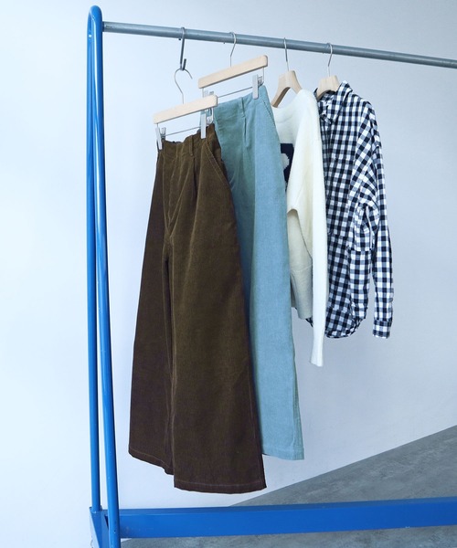 PAR ICI（パーリッシィ）の「【WEB限定】コーデュロイ後ろゴム タックパンツ（その他パンツ・レディース・サックスブルー/ダークブラウン/ネイビー/アイボリー・FREE）」の6枚目の写真