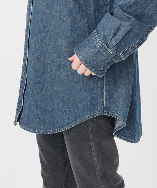 Levi's（リーバイス）の「別注【LEVI’S/リーバイス】デニムシャツ（シャツ/ブラウス・レディース・ブルー・X-SMALL/SMALL）」の8枚目の写真