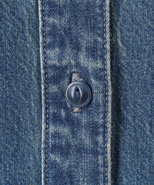 Levi's（リーバイス）の「別注【LEVI’S/リーバイス】デニムシャツ（シャツ/ブラウス・レディース・ブルー・X-SMALL/SMALL）」の11枚目の写真