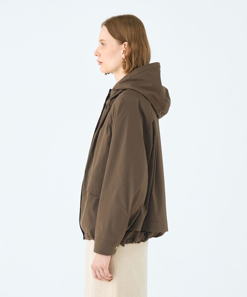 大きいサイズ✨美品✨アンタイトル タフタフーデットショートコートブルゾン 42 大きいサイズ✨美品✨アンタイトル タフタフーデットショートコート