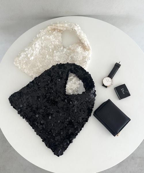 MYMOOD.(マイムード)の「2WAYスパンコールハンドバッグ/ショルダーバッグ オケージョンバッグ パーティーバッグ 結婚式 お呼ばれ(クラッチバッグ・レディース・ブラック/アイボリー・FREE)」の21枚目の写真