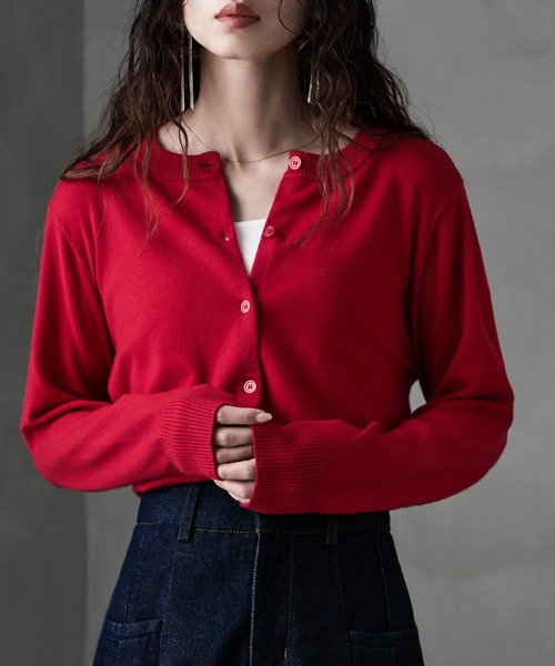 etoll.（エトル）の「ベーシッククルーネックカーディガン（カーディガン/ボレロ・レディース・オフホワイト/グレー/ブラック/レッド/ブラウン・M）」の5枚目の写真