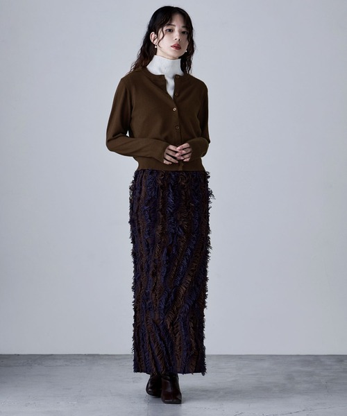 etoll.（エトル）の「ベーシッククルーネックカーディガン（カーディガン/ボレロ・レディース・オフホワイト/グレー/ブラック/レッド/ブラウン・M）」の9枚目の写真