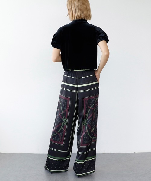 Three Four Time（ｽﾘｰﾌｫｰﾀｲﾑ）の「ベロアチューリップトップス（シャツ/ブラウス・レディース・ブラウン/ブラック・FREE）」の8枚目の写真