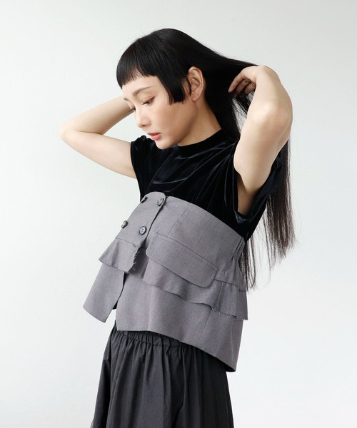 Three Four Time（ｽﾘｰﾌｫｰﾀｲﾑ）の「ベロアチューリップトップス（シャツ/ブラウス・レディース・ブラウン/ブラック・FREE）」の10枚目の写真