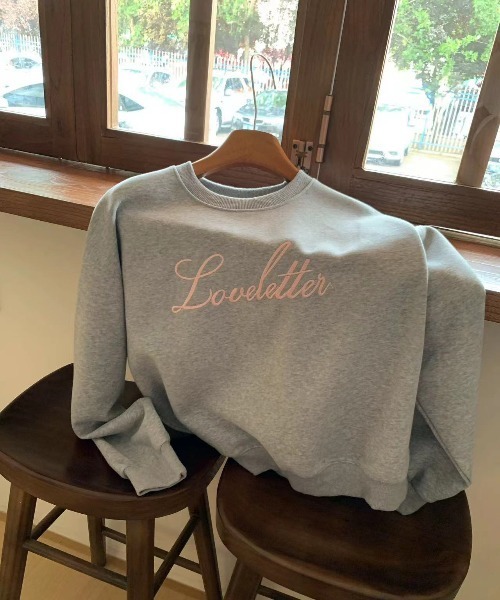 shyam inspiration（シャムインスピレーション）の「コンパクトドロップショルダー刺繍ロゴスウェット（スウェット・レディース・ネイビー/グレー・M/L）」の10枚目の写真