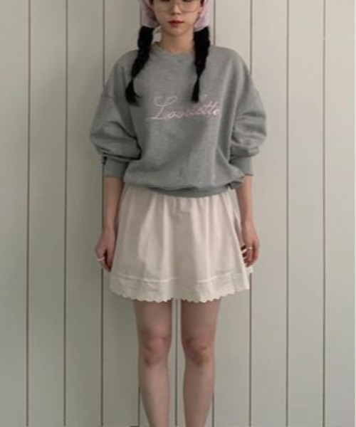 shyam inspiration（シャムインスピレーション）の「コンパクトドロップショルダー刺繍ロゴスウェット（スウェット・レディース・ネイビー/グレー・M/L）」の15枚目の写真