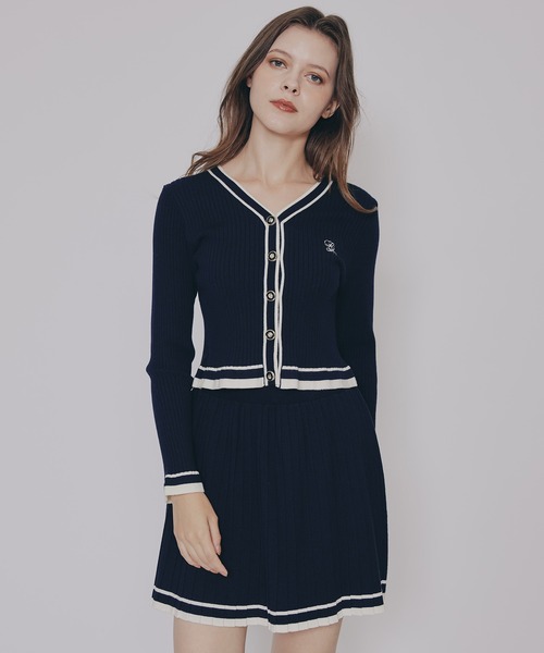 REDYAZEL（レディアゼル）の「ラインスキームニットカーディガン×スカートセットアップ（セットアップ・レディース・ネイビー/グレー/レッド・FREE）」の21枚目の写真