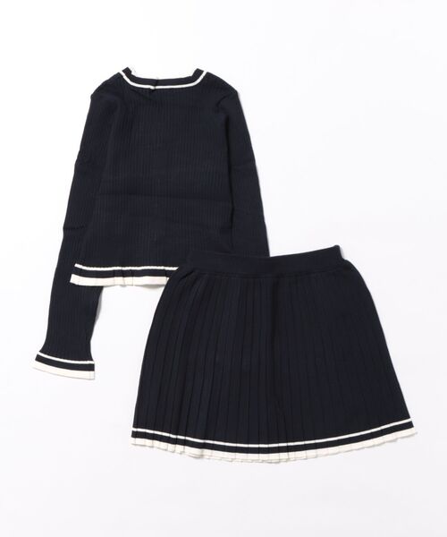 REDYAZEL（レディアゼル）の「ラインスキームニットカーディガン×スカートセットアップ（セットアップ・レディース・ネイビー/グレー/レッド・FREE）」の14枚目の写真