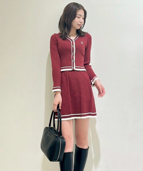 REDYAZEL（レディアゼル）の「ラインスキームニットカーディガン×スカートセットアップ（セットアップ・レディース・ネイビー/グレー/レッド・FREE）」の17枚目の写真