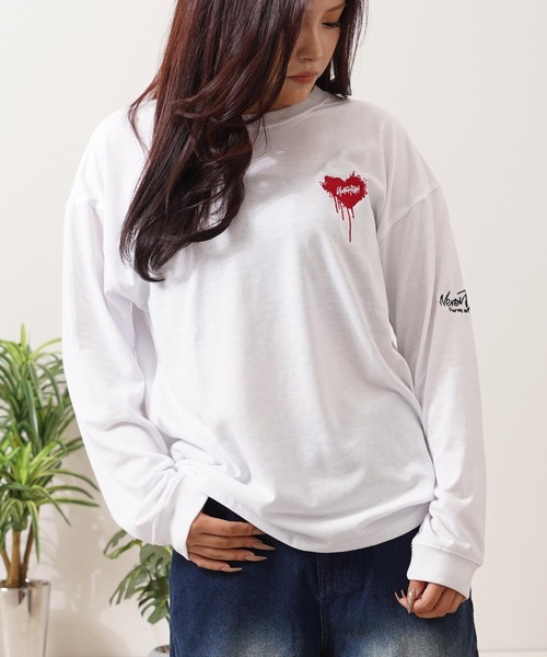 1111clothing(ワンフォークロージング)の「ハート刺繍 ワイドシルエット ロングスリーブTシャツ / Heart Embroidery Wide Silhouette Long Sleeve T-Shirt(Tシャツ/カットソー・メンズ・ホワイト系1/ホワイト系2/ブラック系1/ブラック系2・M/L)」の2枚目の写真