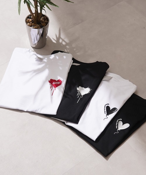 1111clothing(ワンフォークロージング)の「ハート刺繍 ワイドシルエット ロングスリーブTシャツ / Heart Embroidery Wide Silhouette Long Sleeve T-Shirt(Tシャツ/カットソー・メンズ・ホワイト系1/ホワイト系2/ブラック系1/ブラック系2・M/L)」の5枚目の写真