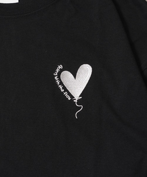 1111clothing(ワンフォークロージング)の「ハート刺繍 ワイドシルエット ロングスリーブTシャツ / Heart Embroidery Wide Silhouette Long Sleeve T-Shirt(Tシャツ/カットソー・メンズ・ホワイト系1/ホワイト系2/ブラック系1/ブラック系2・M/L)」の18枚目の写真