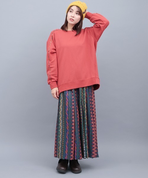 チチカカ（チチカカ）の「スウェット肩チロリープルオーバー（Tシャツ/カットソー・レディース・レッド/オフホワイト/チャコールグレー・FREE）」の7枚目の写真