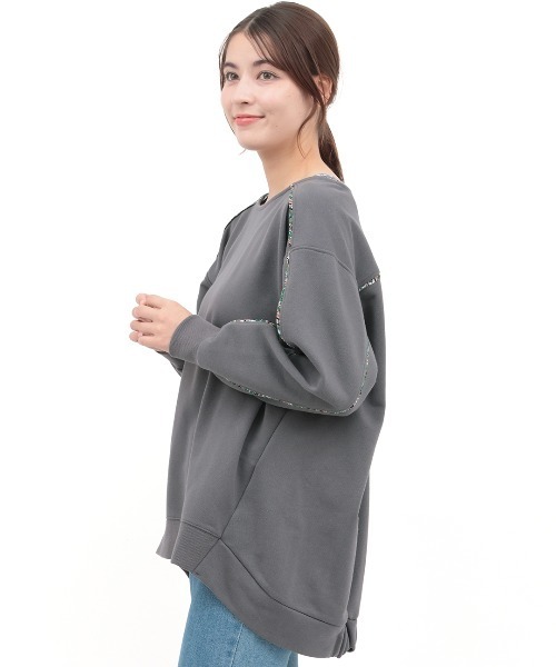 チチカカ（チチカカ）の「スウェット肩チロリープルオーバー（Tシャツ/カットソー・レディース・レッド/オフホワイト/チャコールグレー・FREE）」の11枚目の写真