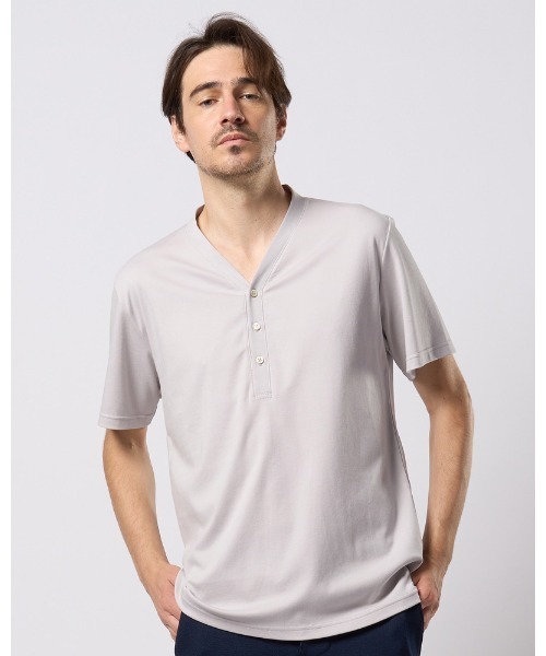 wjk（ダヴルジェイケイ）の「luxury cotton smart collar S/S（Tシャツ/カットソー・メンズ・ホワイト/ブラック/グレイッシュベージュ・SMALL/MEDIUM/LARGE/X-LARGE）」の3枚目の写真