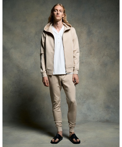 wjk（ダヴルジェイケイ）の「luxury cotton smart collar S/S（Tシャツ/カットソー・メンズ・ホワイト/ブラック/グレイッシュベージュ・SMALL/MEDIUM/LARGE/X-LARGE）」の14枚目の写真