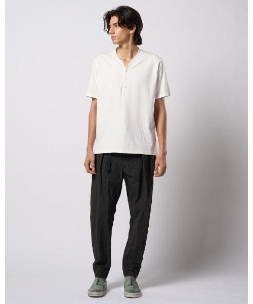 wjk（ダヴルジェイケイ）の「luxury cotton smart collar S/S（Tシャツ/カットソー・メンズ・ホワイト/ブラック/グレイッシュベージュ・SMALL/MEDIUM/LARGE/X-LARGE）」の19枚目の写真