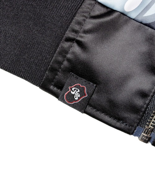 JACKROSE（ジャックローズ）の「B-TRS-Lips&Tongue-シグネチャーリバーシブルスカジャン（スカジャン・メンズ・ブラック・M/L/XL）」の16枚目の写真