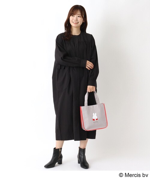 one'sterrace(ワンズテラス)の「Dick Bruna miffy トートバッグ チェックサガラ(その他雑貨・レディース・ブルー系その他7/レッド系9・99)」の11枚目の写真