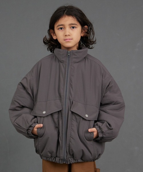 PAIRMANON STREET（ペアマノンストリート）の「【エアサーマル】中わた スタンドカラー ジャケット【PAIRMANON STREET】（ダウンジャケット/コート・キッズ・ブラック/オフホワイト/チャコールグレー・100/110/120/130/140/150/160/90）」の21枚目の写真